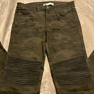 Zara Z1975 camouflage denim pants LIKE NEW
